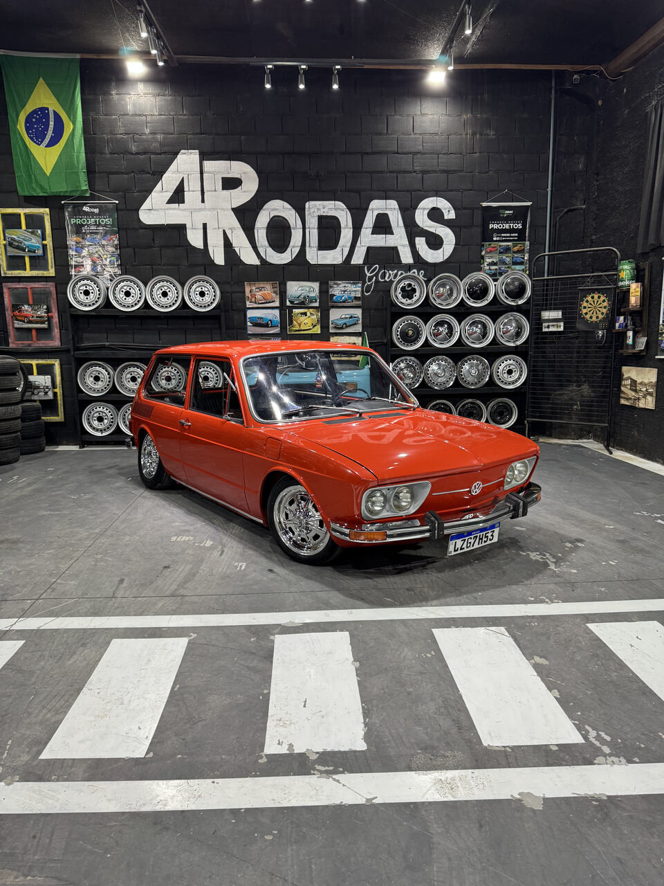 MegaRapidinha#1 – do PJ -  Brasília 1975 - Vermelho Nobre